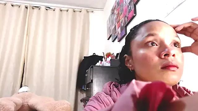 Samary_thomas from StripChat