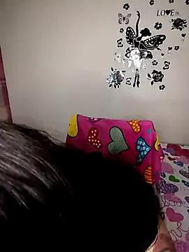 sami2207 from StripChat is Freechat