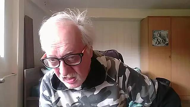 Sammy1660 from StripChat