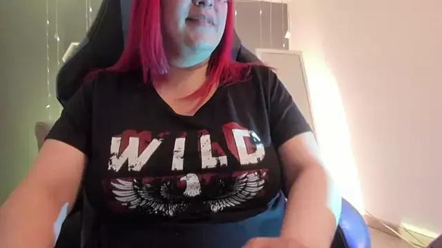 Try our streaming cams variety and talk on a personal level with our adorable girls streamers, showing off their bountiful shapes and dildos.