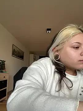 Sammymoon from StripChat