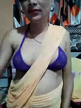 SANA-LEONI from StripChat
