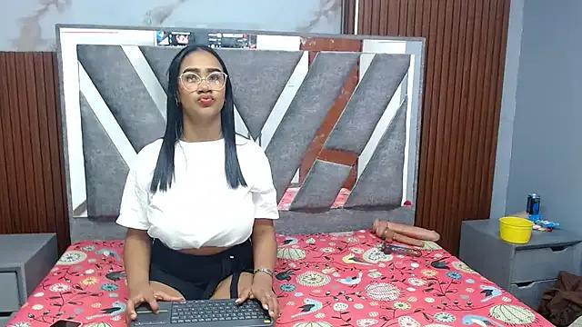 sanabrl_tits from StripChat is Freechat