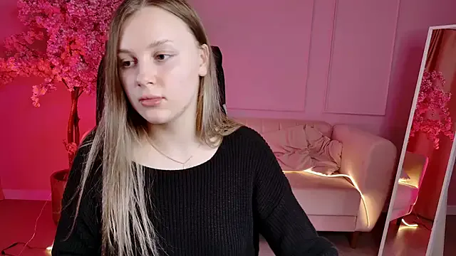 SandraLindsey from StripChat is Freechat