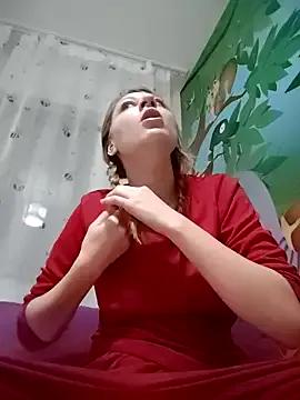 SandyCassie from StripChat is Freechat