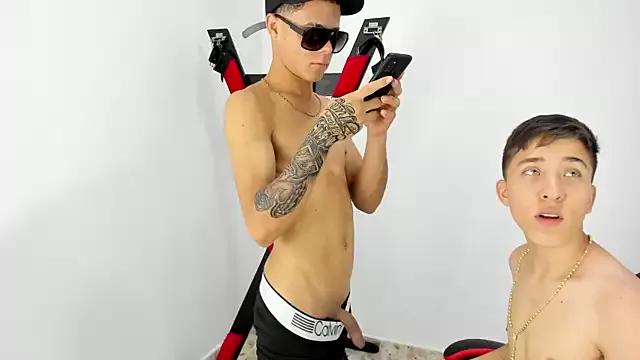 Try our streaming cams variety and talk on a personal level with our adorable girls streamers, showing off their bountiful shapes and dildos.