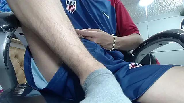 SantiagoRusso18 from StripChat is Freechat