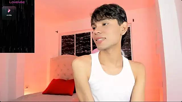 Try our streaming cams variety and talk on a personal level with our adorable girls streamers, showing off their bountiful shapes and dildos.