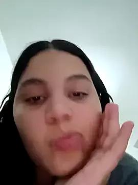 Sapequinha21rs from StripChat is Freechat
