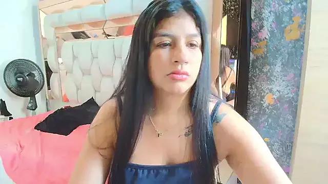 sara2520 from StripChat