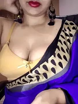 Sara_1618 from StripChat is Freechat