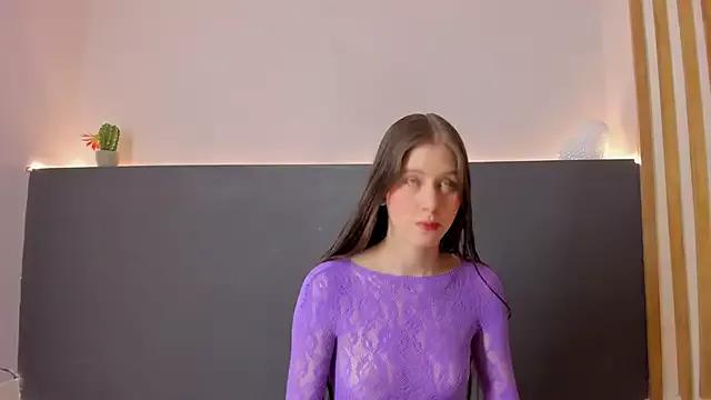 Try our streaming cams variety and talk on a personal level with our adorable girls streamers, showing off their bountiful shapes and dildos.