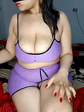 Sara_alasd from StripChat is Freechat