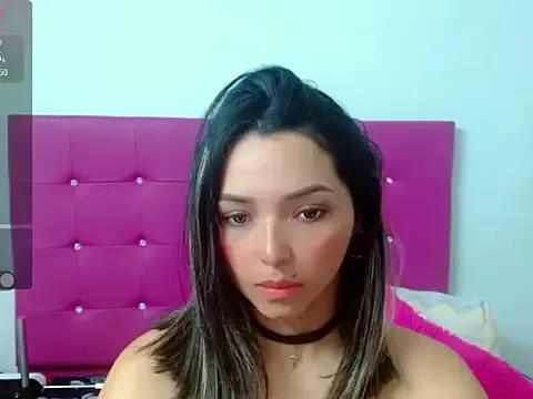 sara_arias00 from StripChat is Freechat