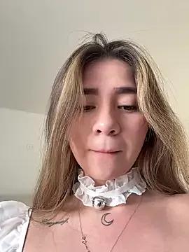 sara_cruz011 from StripChat