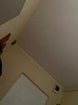 Sara_darling from StripChat