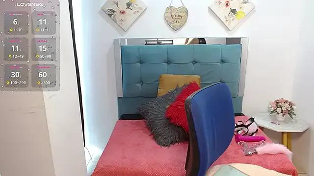 Try our streaming cams variety and talk on a personal level with our adorable girls streamers, showing off their bountiful shapes and dildos.