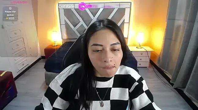Try our streaming cams variety and talk on a personal level with our adorable girls streamers, showing off their bountiful shapes and dildos.
