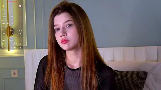 Sara_Lewiis from StripChat