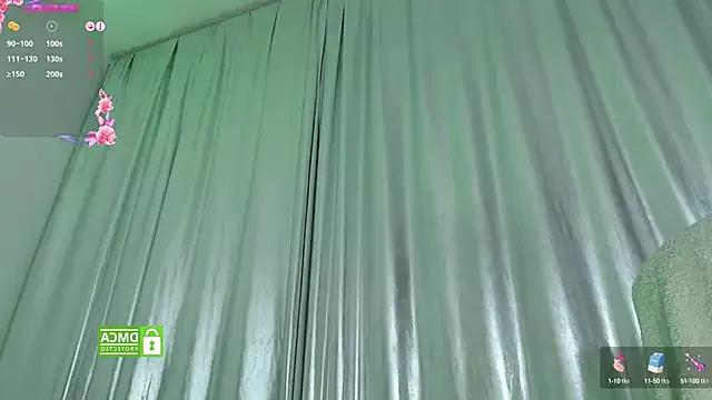 sara_loveyou01 from StripChat