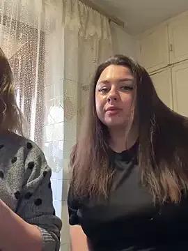 Sara_Slow from StripChat