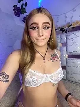 Sara_Sophia420 from StripChat is Freechat