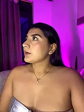 saraa_franco_ from StripChat is Freechat