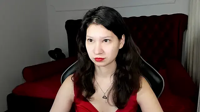 SaraDenars on StripChat 