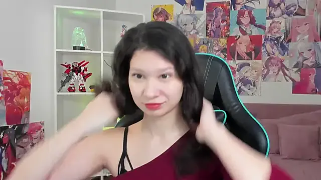 SaraDenars from StripChat is Freechat