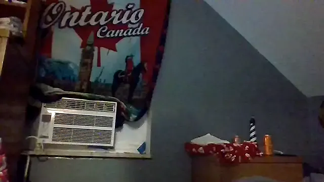 sarah2007 on StripChat 