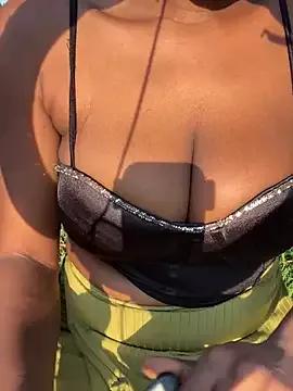 Sarah56 from StripChat is Freechat