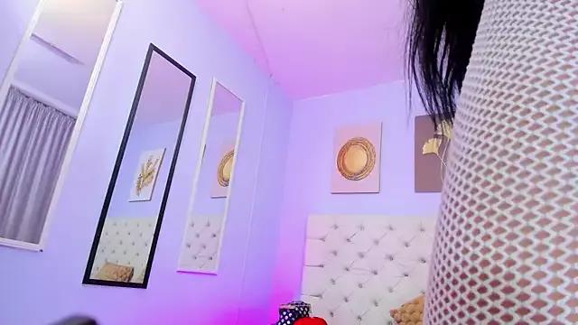 Try our streaming cams variety and talk on a personal level with our adorable girls streamers, showing off their bountiful shapes and dildos.