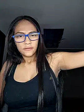 sarah_garcia_ on StripChat 