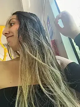 sarah_honey__ on StripChat 