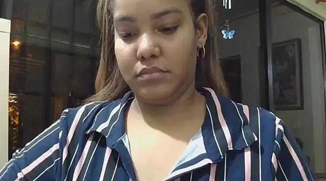 Sarahdiazq1 from StripChat