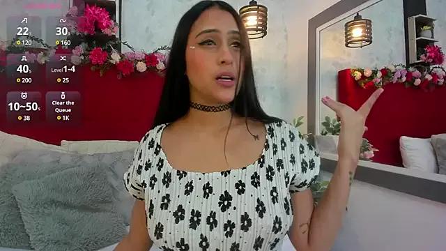 SarahEscobarr from StripChat is Freechat
