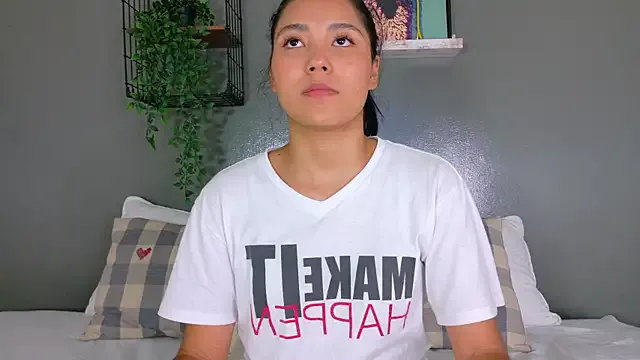 SarahEvans___ from StripChat is Freechat