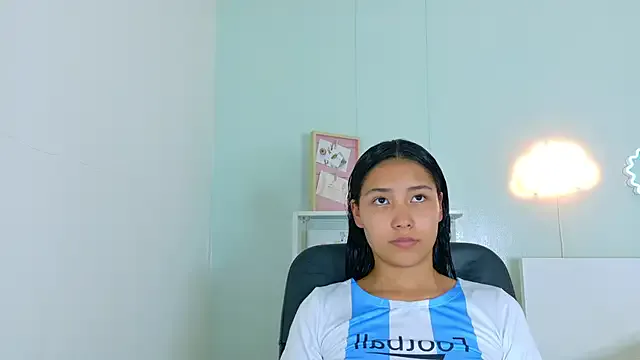 SarahEvans___ from StripChat is Freechat