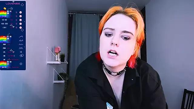 SarahFromTARDIS from StripChat