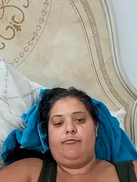 sarahhh1987 from StripChat