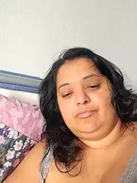 sarahhh1987 from StripChat