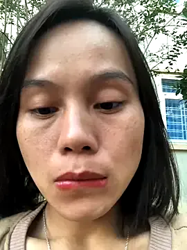 Sarahkiu on StripChat 