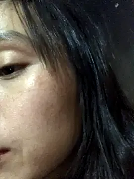 Sarahkiu on StripChat 