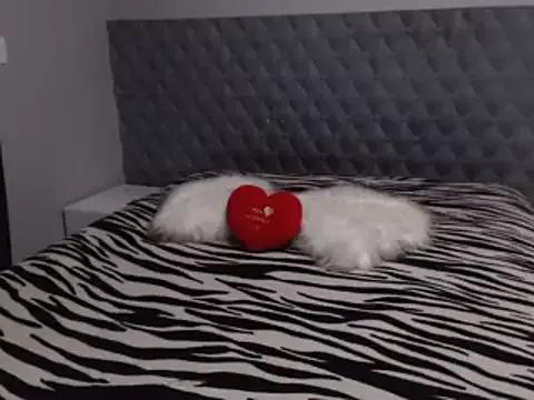Sarahmonesexy from StripChat