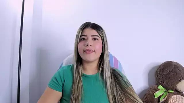SarahPreston_ from StripChat
