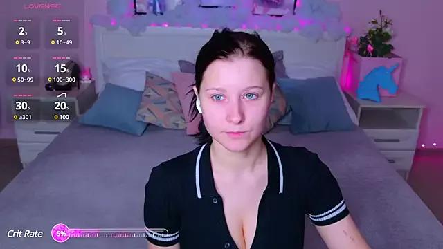SarahStanley from StripChat