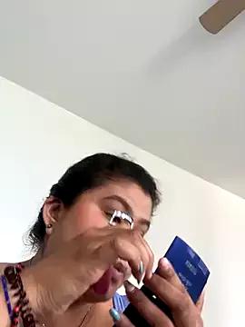 SaraLawless1 from StripChat is Freechat