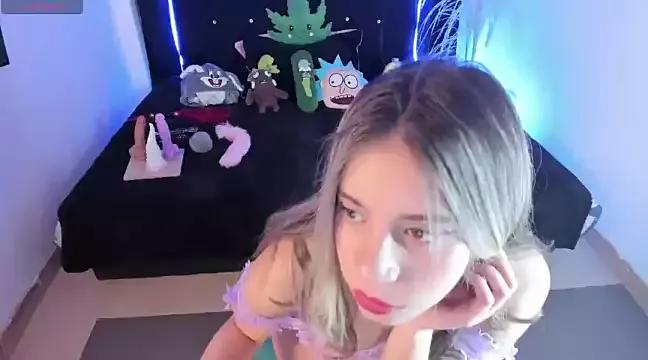 Try our streaming cams variety and talk on a personal level with our adorable girls streamers, showing off their bountiful shapes and dildos.