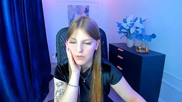 SaraMayki from StripChat