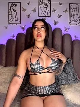 Discover Sarapalmer1 from StripChat